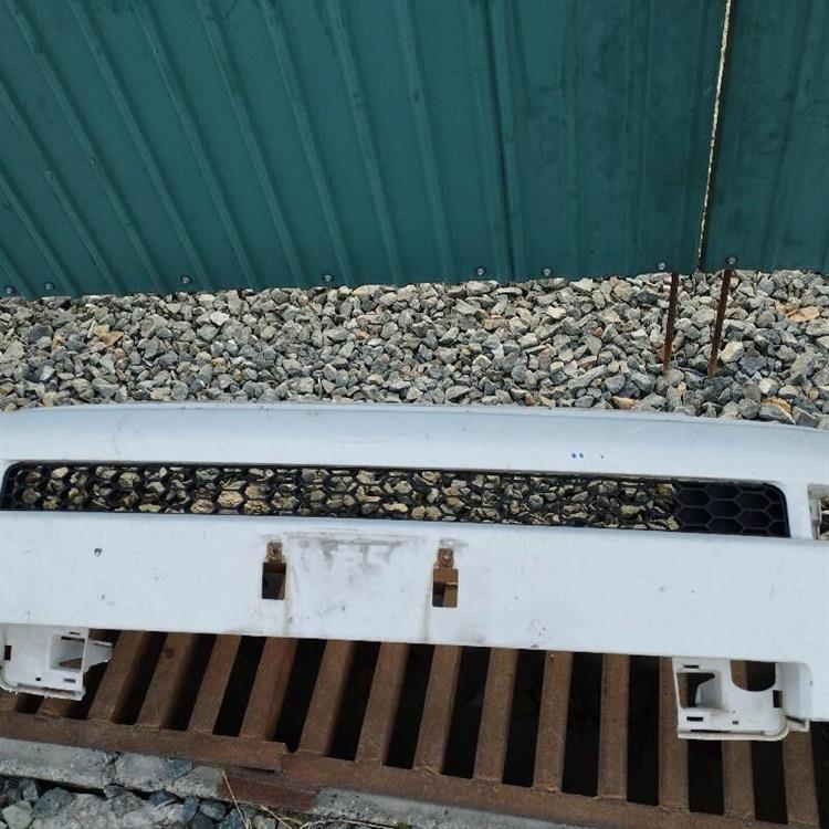 Решетка радиатора Тойота ББ в Солнечногорске 87565